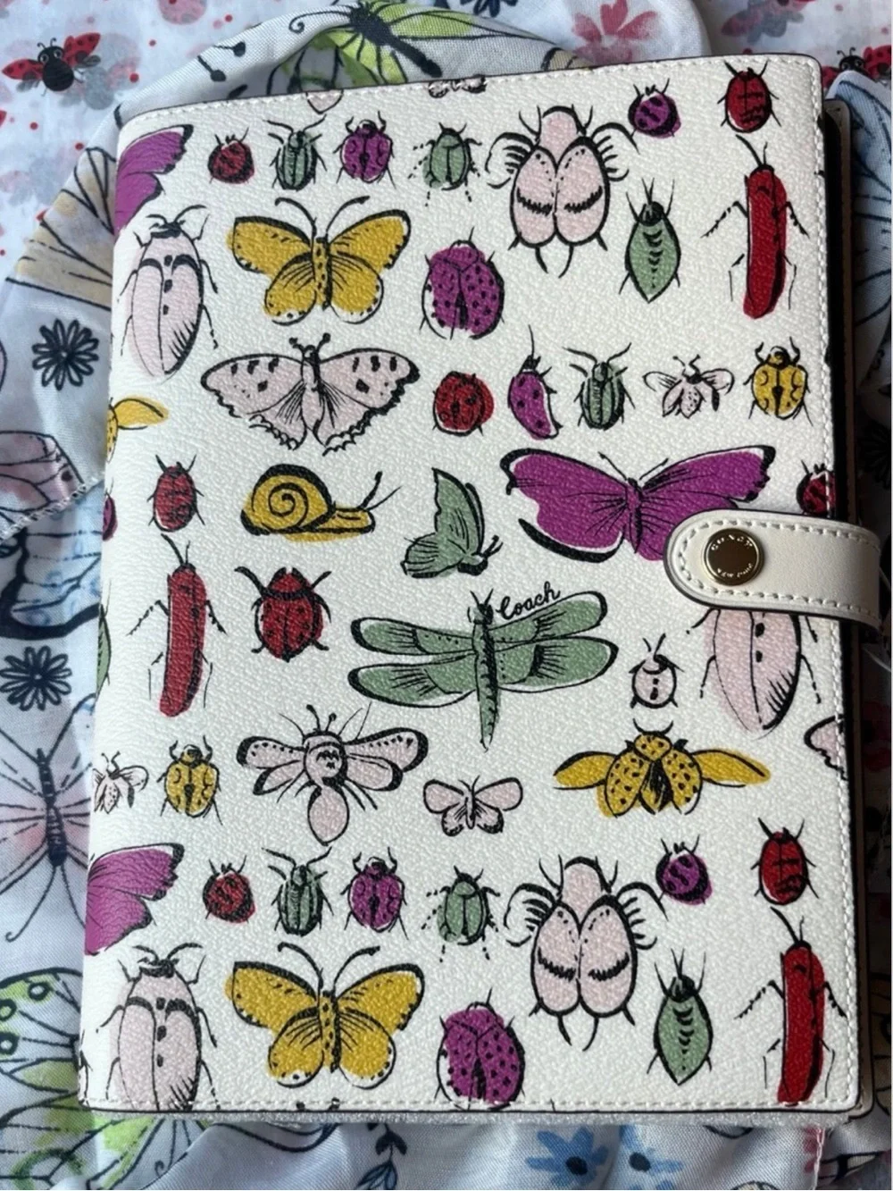 🪲🐜🦋🐌 COACH NOTEBOOK WITH CREATURE PRINT 🐞🦟🪳🦗 NWT 🪲🦋🐌🪳